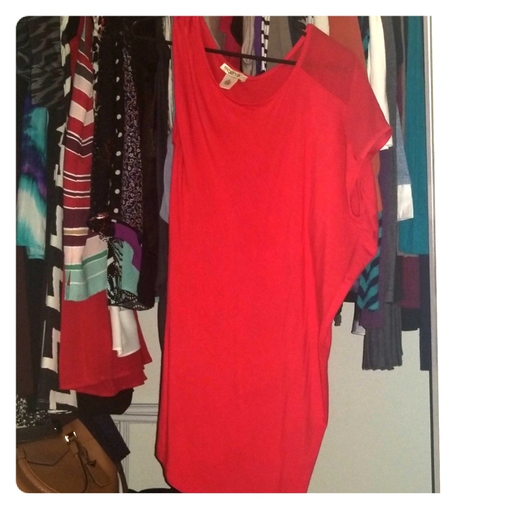 Off the shoulder casual maxi tee